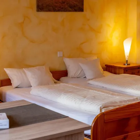 Ferienpark Auf Dem Simpel - Vierbettzimmer 2 Soltau